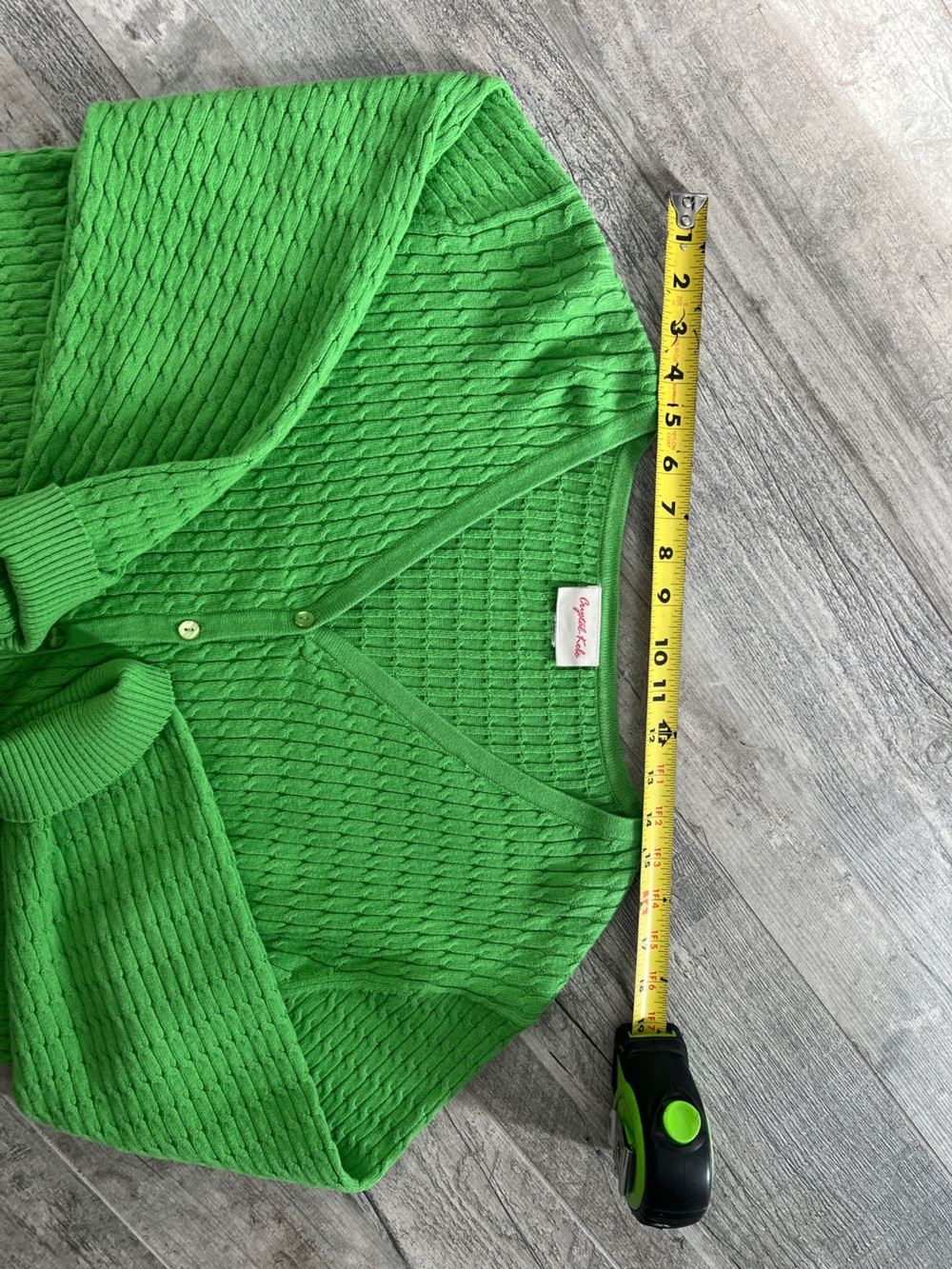 Crystal-Kobe Chartreuse Textured V-Neck Button Front Cardigan Sz M* - Picture 7 of 7